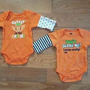 Halloween Newborn Onesies NWT